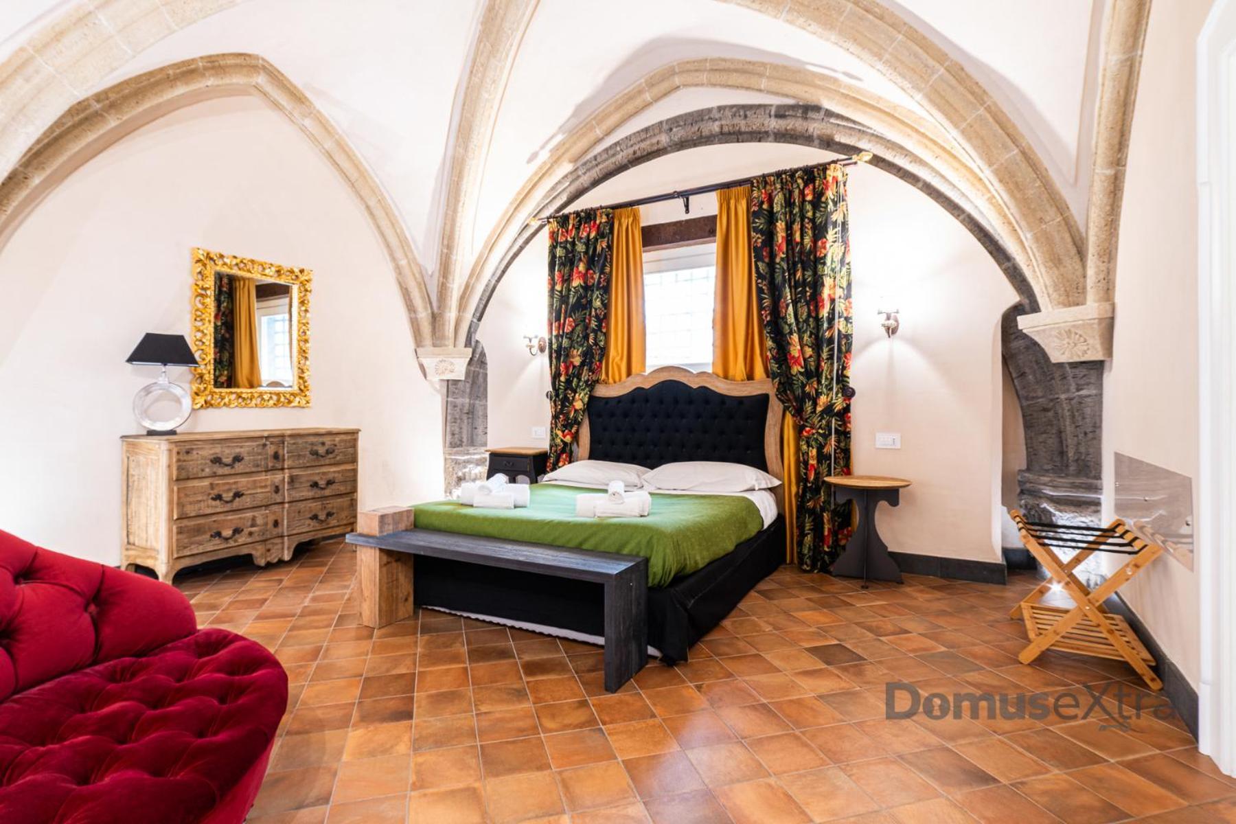 Piazza San Domenico Suite By Domusextra Naples Extérieur photo